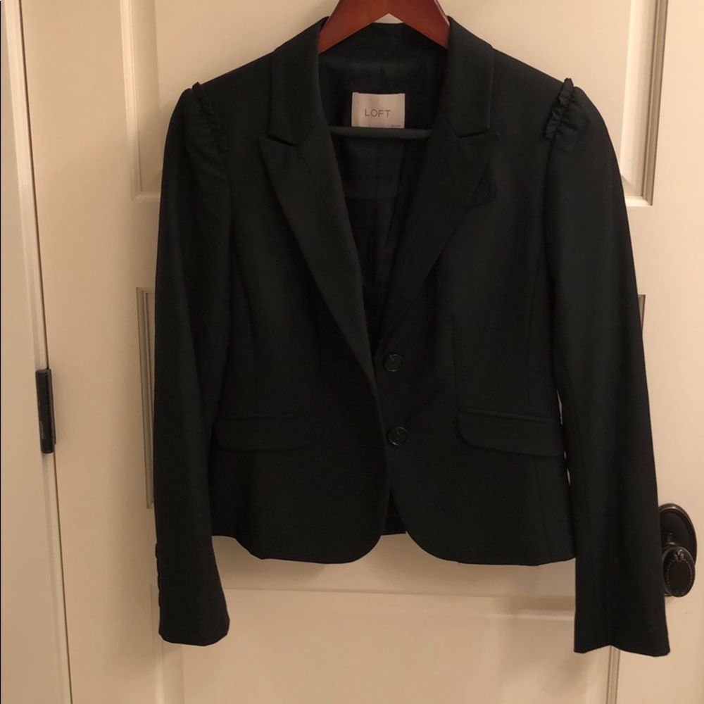 Ann Taylor LOFT black blazer